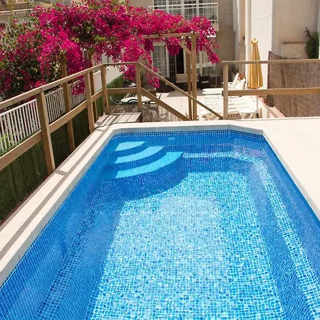 Casa Oasis Καλέλα