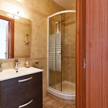 Casa Oasis Καλέλα